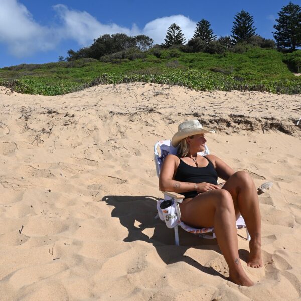Luxe Beach Chair – Welcome to Paradise Chalk
