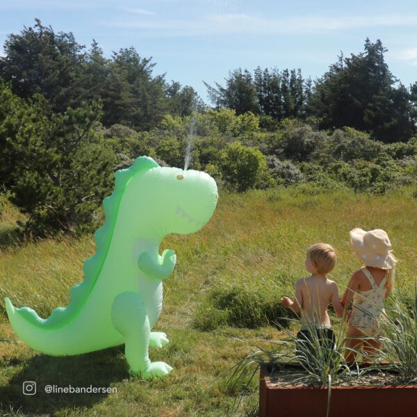 Inflatable Giant Sprinkler – Surfing Dino