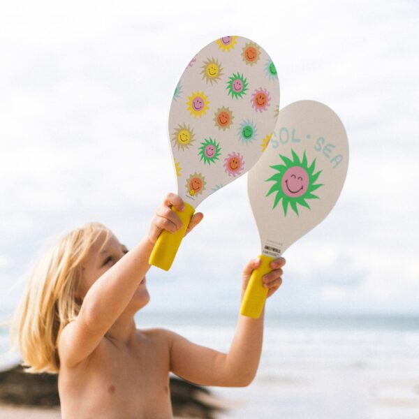 S3WBATSM_L_1 Beach Bats – SmileyWorld Sol Sea
