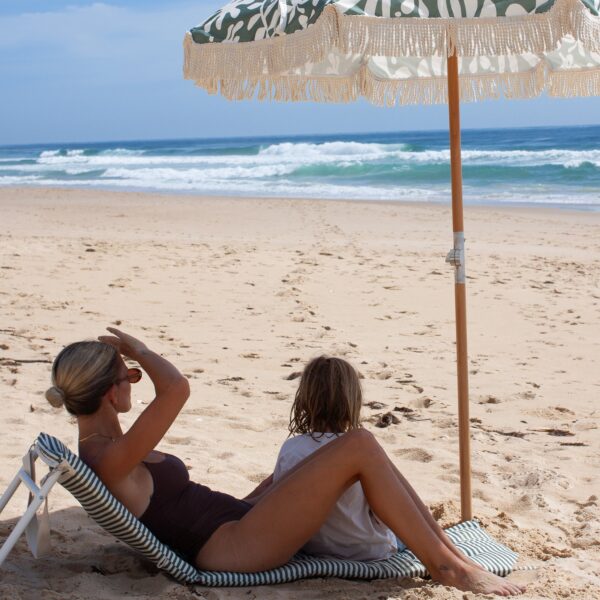 S41BROLI_L_2 Reclining Beach Chair – The Vacay Olive