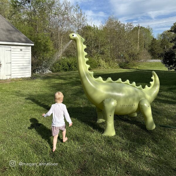 Dino Giant Sprinkler – Into the Wild Khaki