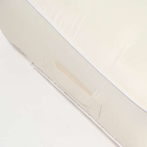 S51DYBCR_5 Luxe Floating Chair – Casa Cream