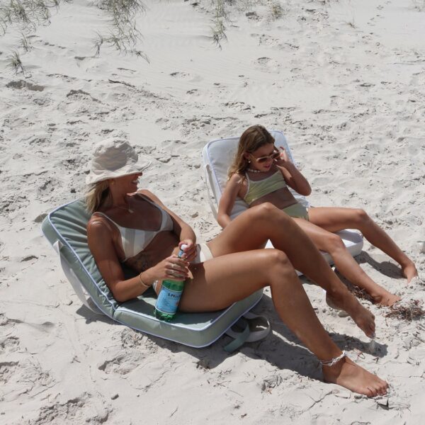 S51FSCAS_L_10 Take Anywhere Folding Chair – Casa Cream
