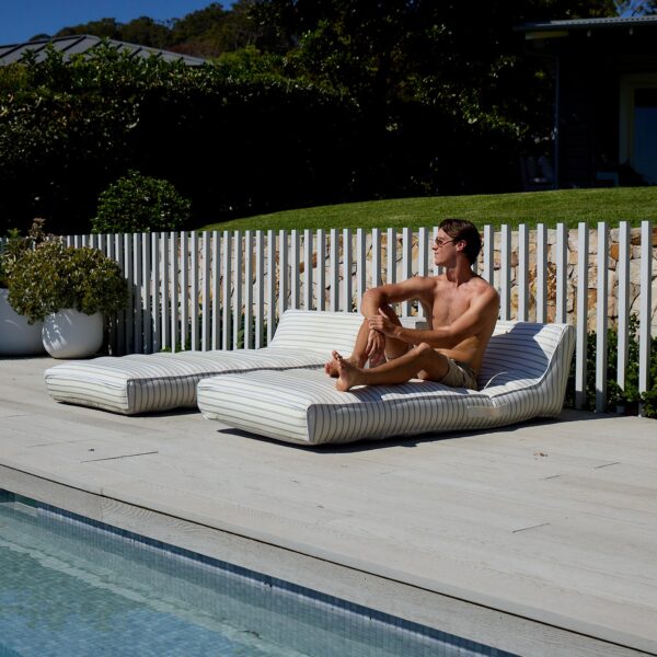 S51LDLGR_LS_3 Luxe Lie-On Lounger – La Palma Sage Stripe