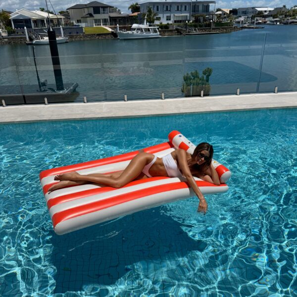 S51LILRS_L_2 Luxe Lilo – Red Stripe