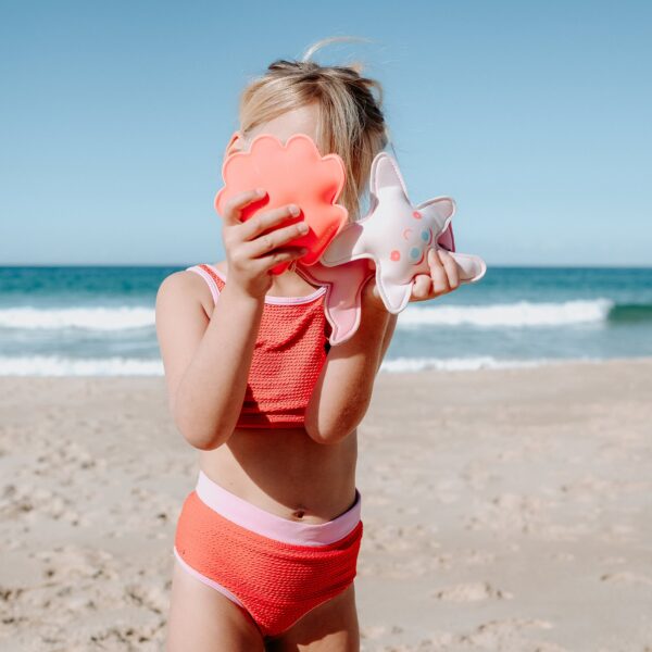 Dive Buddies – Melody the Mermaid Neon Strawberry