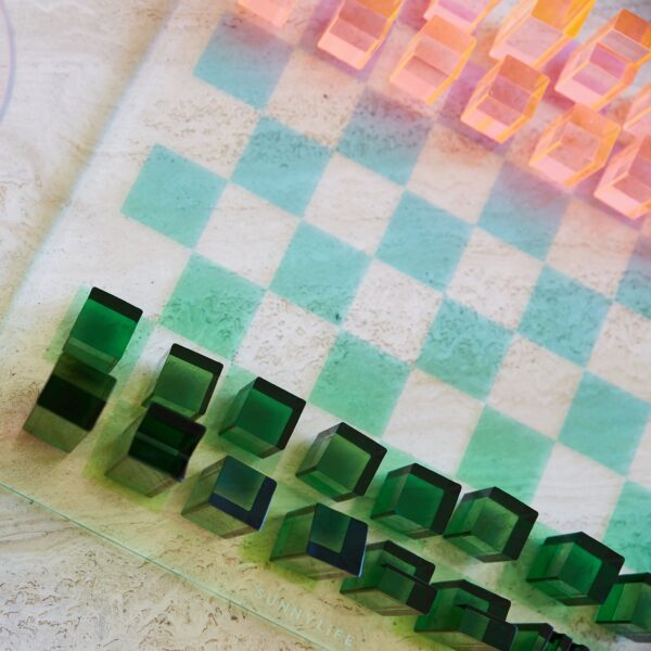 SCLCHCHE_L_1 Lucite Chess & Checkers – Ombre Sherbert