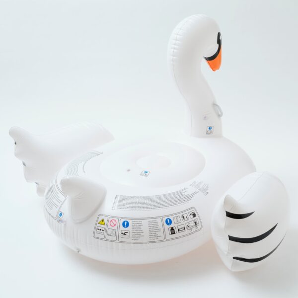 Original Luxe Ride-On Float Swan – The Resort White on White