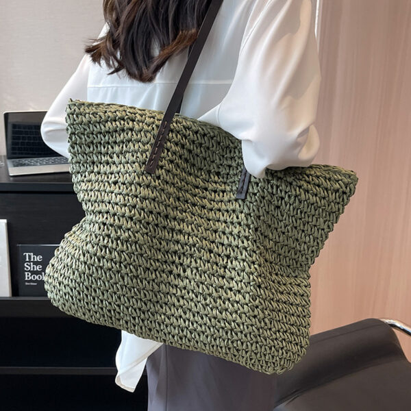 Woven Straw Shoulder Tote Woven Straw Shoulder Tote